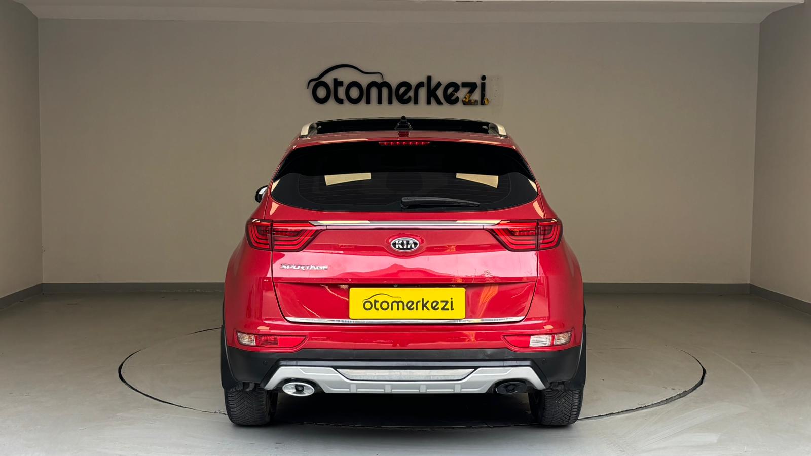 KIA SPORTAGE 12